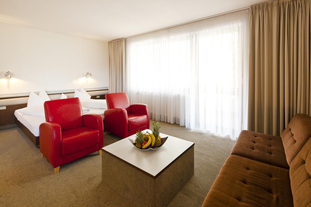 Parkhotel Marlena - Adults Only Marlengo Esterno foto
